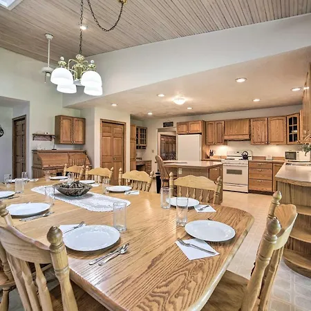 Family-Friendly Retreat On Long Noble Lake!